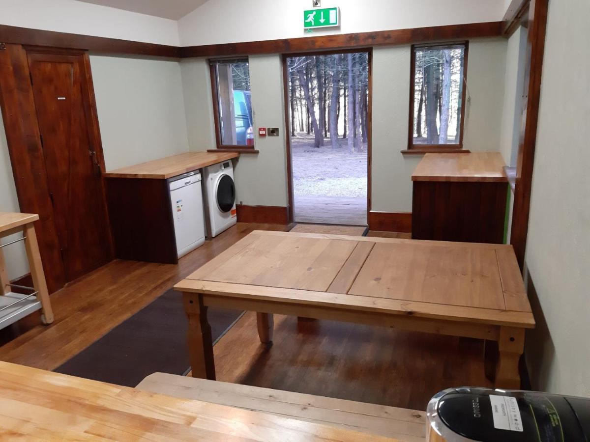 Wyldwood Lodge Чийдъл Екстериор снимка